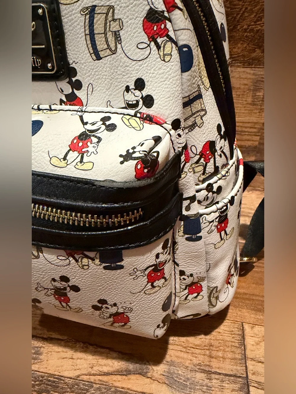 Loungefly Disney Mickey Mouse